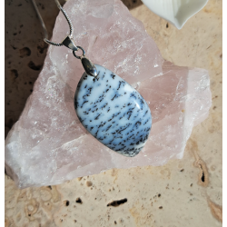 Pendentif Opale Dendritique ou Merlinite - "Chance"